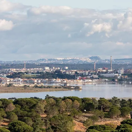 Cristo Rei Flat - Great Views By Homeful Homes Apartament