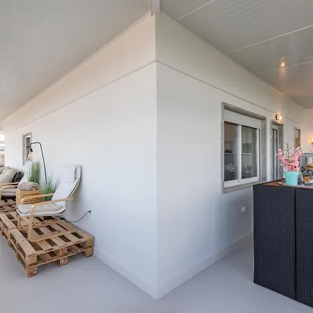 Cristo Rei Flat - Great Views By Homeful Homes * Almada