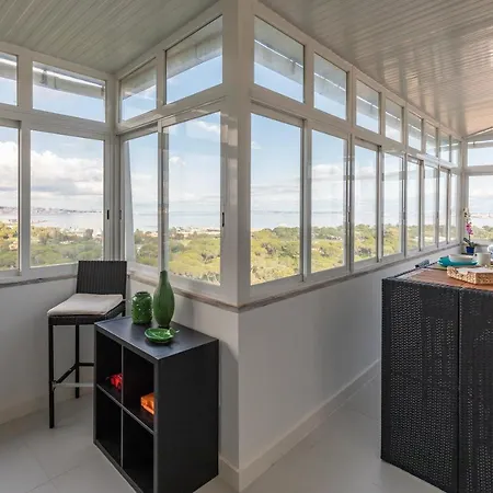 Cristo Rei Flat - Great Views By Homeful Homes Apartament